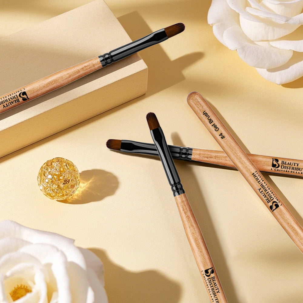 Pinceau pour gel pointe ronde taille 4