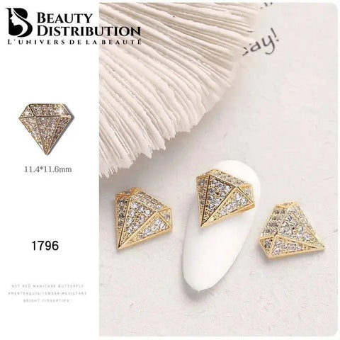 3 Bijoux pour ongles à strass 1796 Beauty Distribution