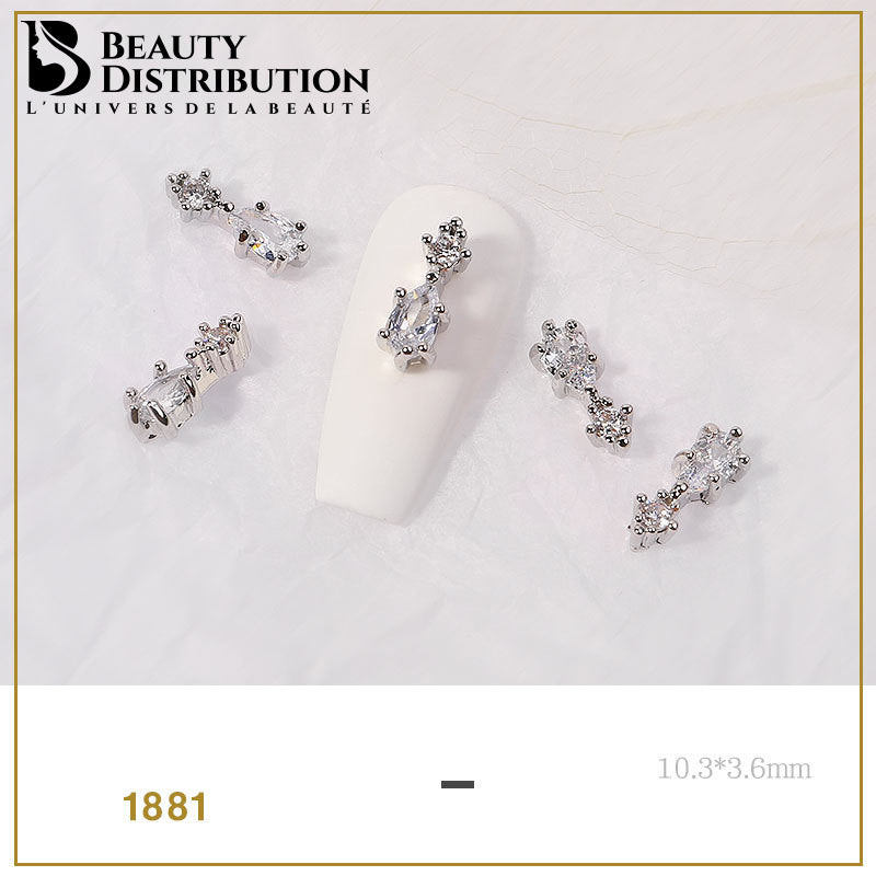 Joyería de uñas con diamantes de imitación 1881