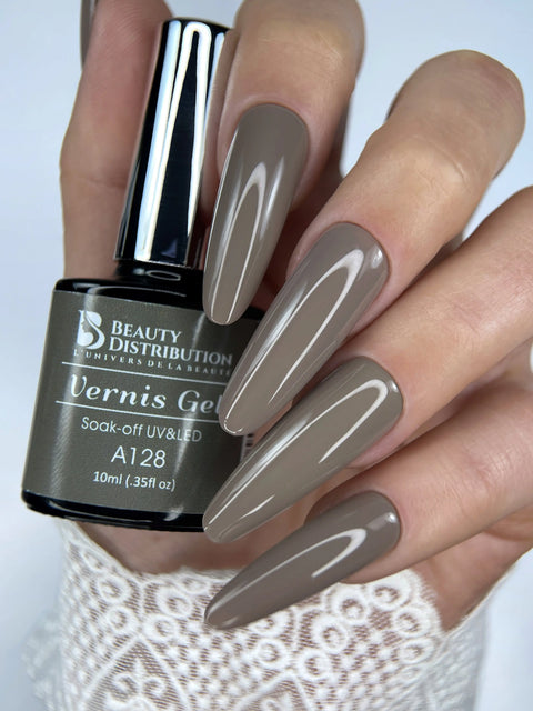 Vernis Semi-Permanent A128 – Taupe Chic : L’Élégance Absolue Beauty Distribution