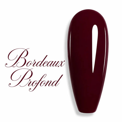 Nuancier de vernis semi-permanent professionnel couleur rouge bordeaux profond foncé brillant pour prothésiste ongulaire, marque Beauty Distribution.