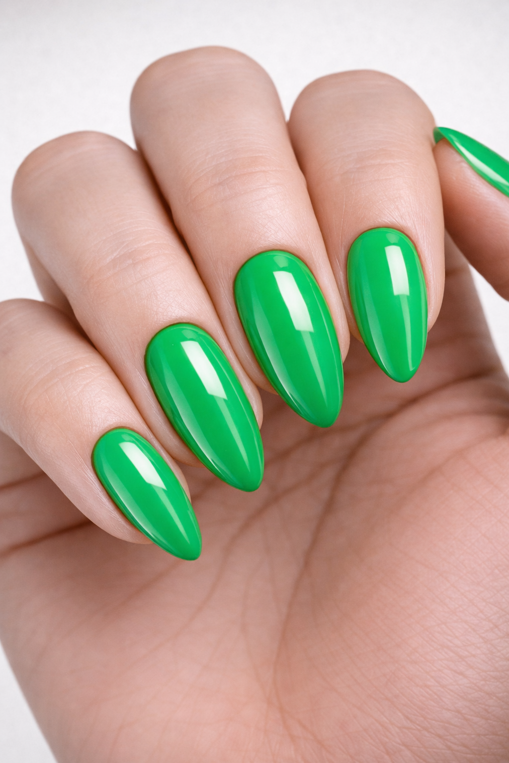 Esmalte en gel Plata Verde Pop A078