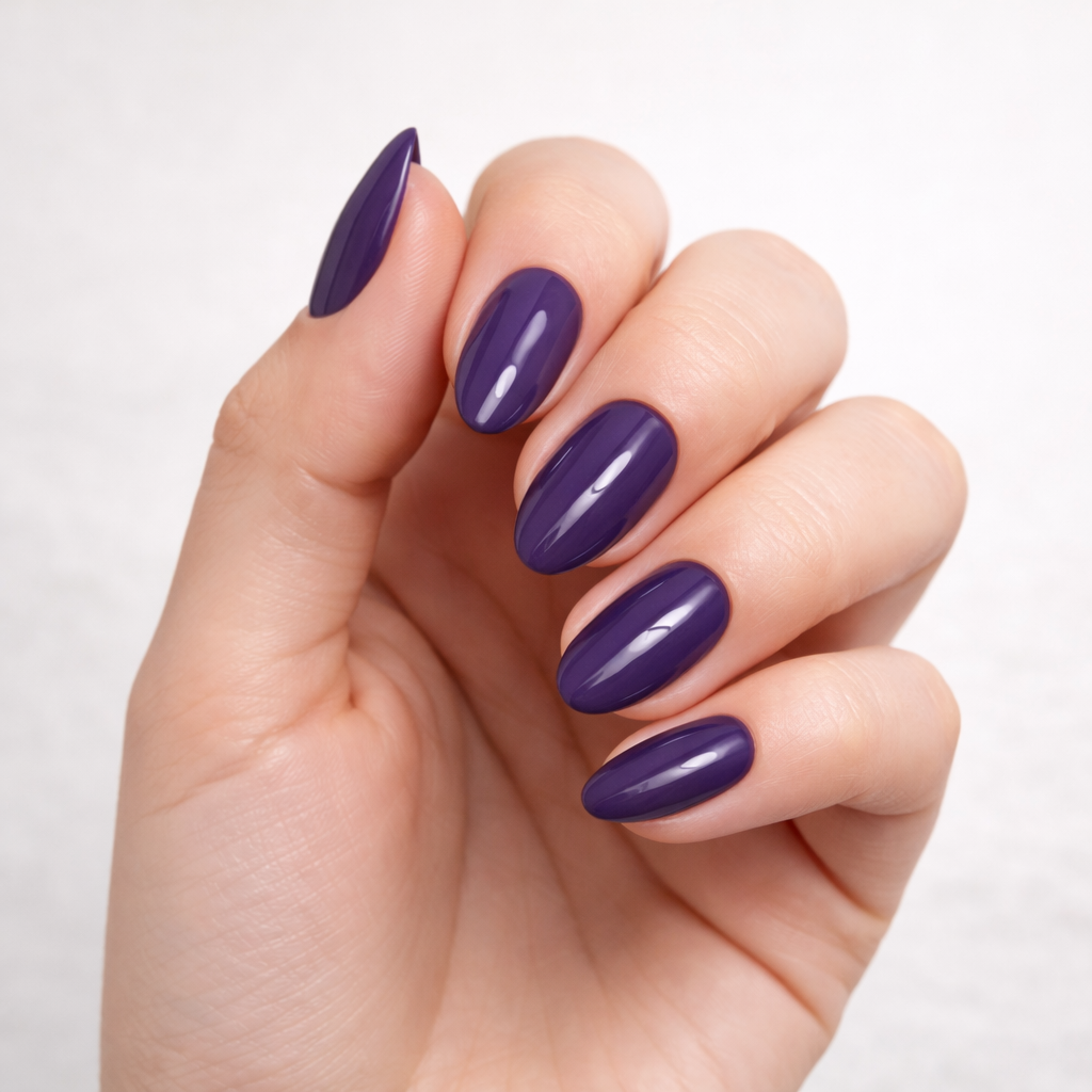 Vernis Semi-Permanent B318 Aubergine Profond 10ml