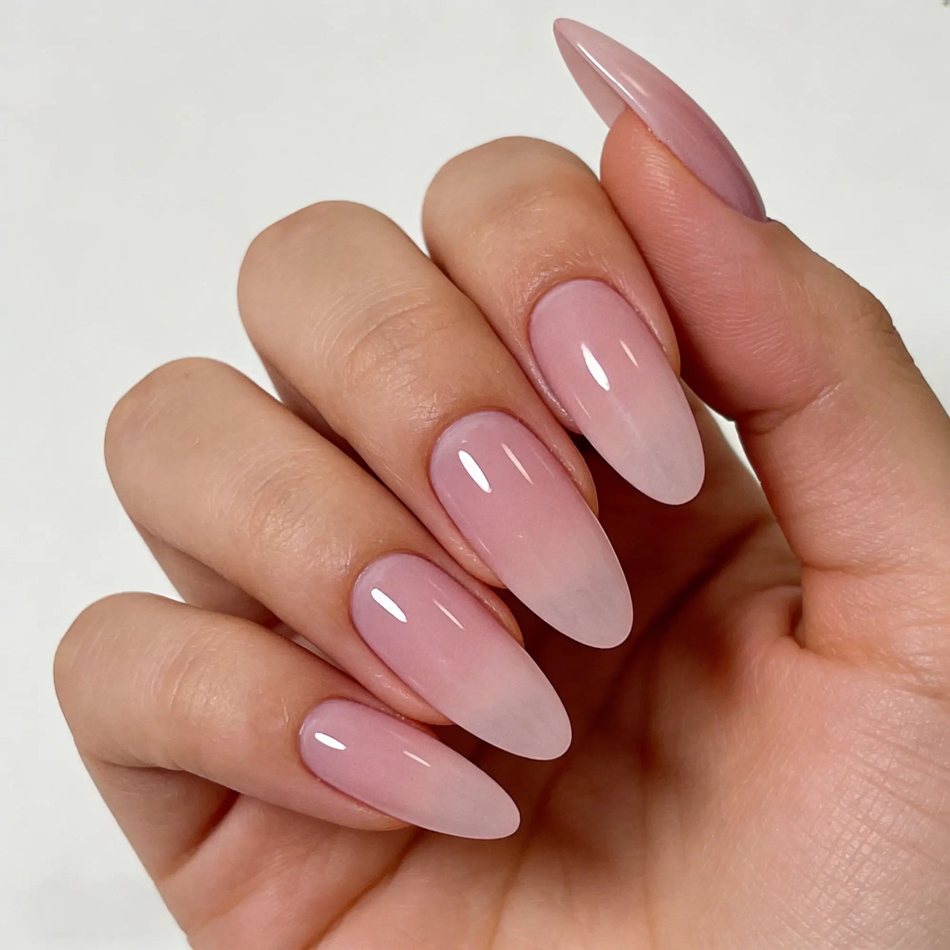 Ultra Cream Soft Nude – Gel de Construction Monophase "Sans Limage" (30g) Beauty Distribution