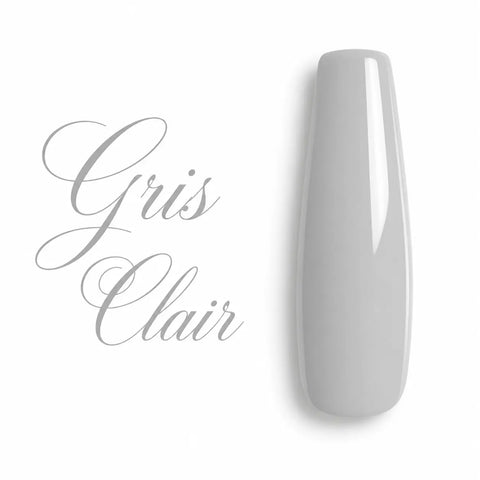 Capsule d’ongle ballerine gris clair ultra brillante, nuancier professionnel de vernis gel UV et semi-permanent Beauty Distribution.