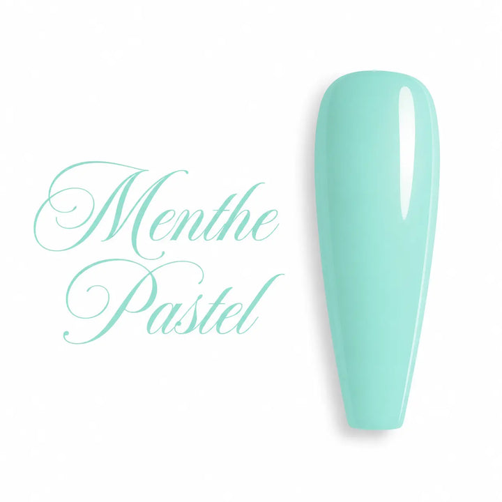 Capsule d’ongle ballerine Menthe Pastel, finition glossy brillante, idéale pour présenter un vernis semi-permanent ou gel UV professionnel.