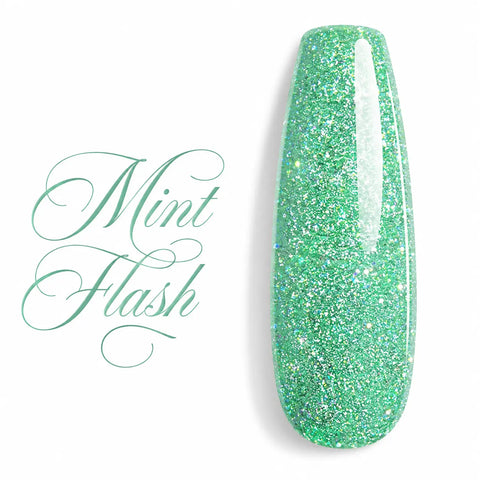 Capsule d’ongle ballerine Mint Flash en vernis semi-permanent vert menthe à paillettes réfléchissantes, finition ultra brillante UV/LED Beauty Distribution.