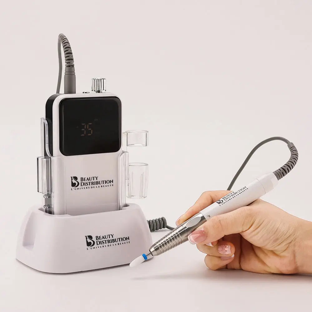 Ponceuse à Ongles Électrique Professionnelle 85W – Rechargeable & Portable – 35 000 Tr/min Beauty Distribution