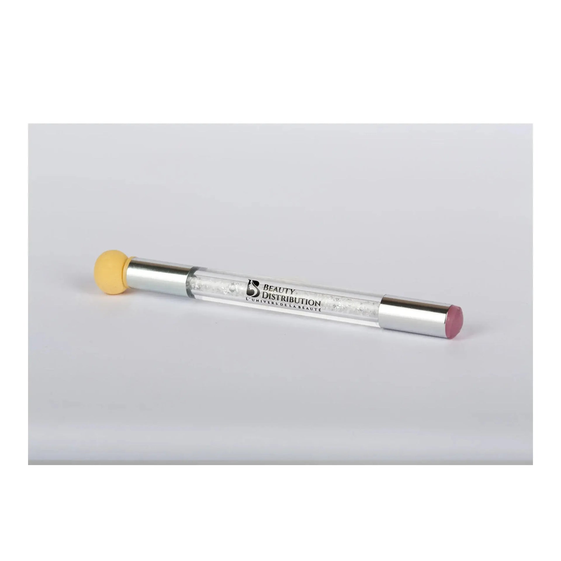 Pinceau ongle professionnel avec embout éponge jaune et mini stamper rose pour dégradé baby boomer.