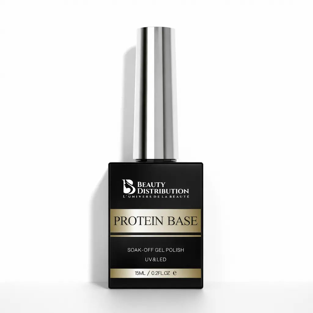 Protein Base Beauty Distribution 15 ml, base gel protéinée soak-off UV LED, flacon noir et doré packshot luxe sur fond blanc pour renforcer les ongles et manucure gel professionnelle