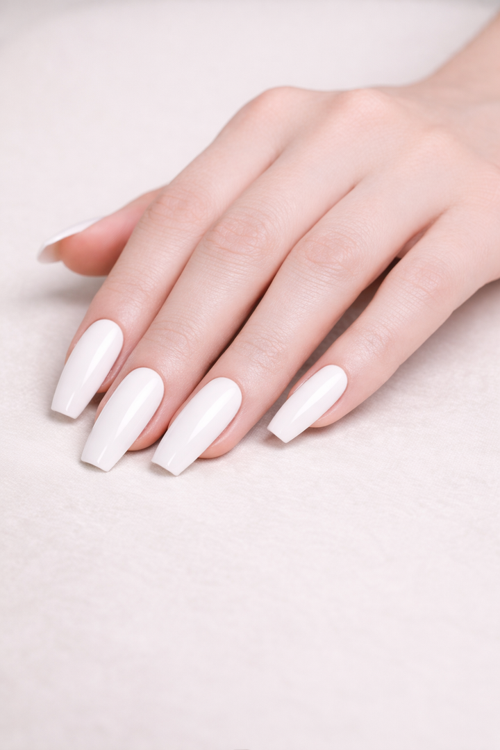 Vernis Semi-Permanent  A023 Blanc Pur  UV/LED 