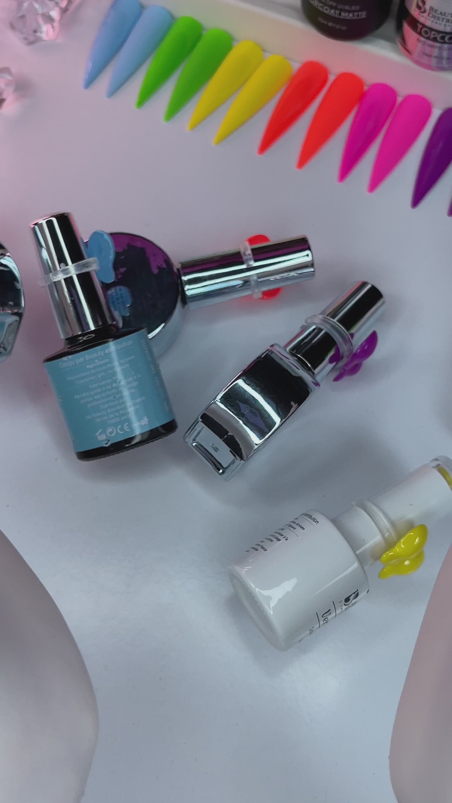 Présentation vidéo — Vernis Semi-Permanent UV/LED A084 Jaune Solaire