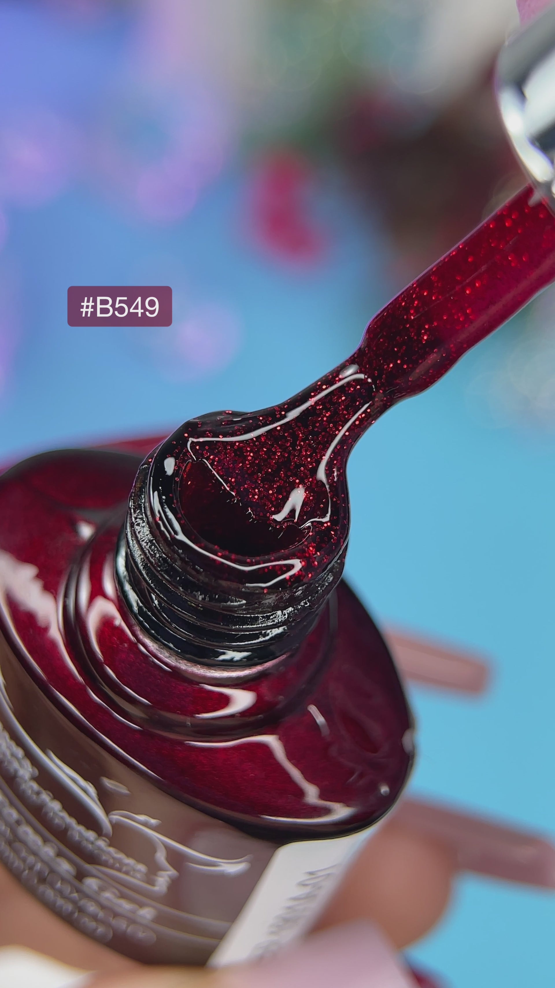 Présentation vidéo — Vernis semi-permanent Ruby Glitter B549