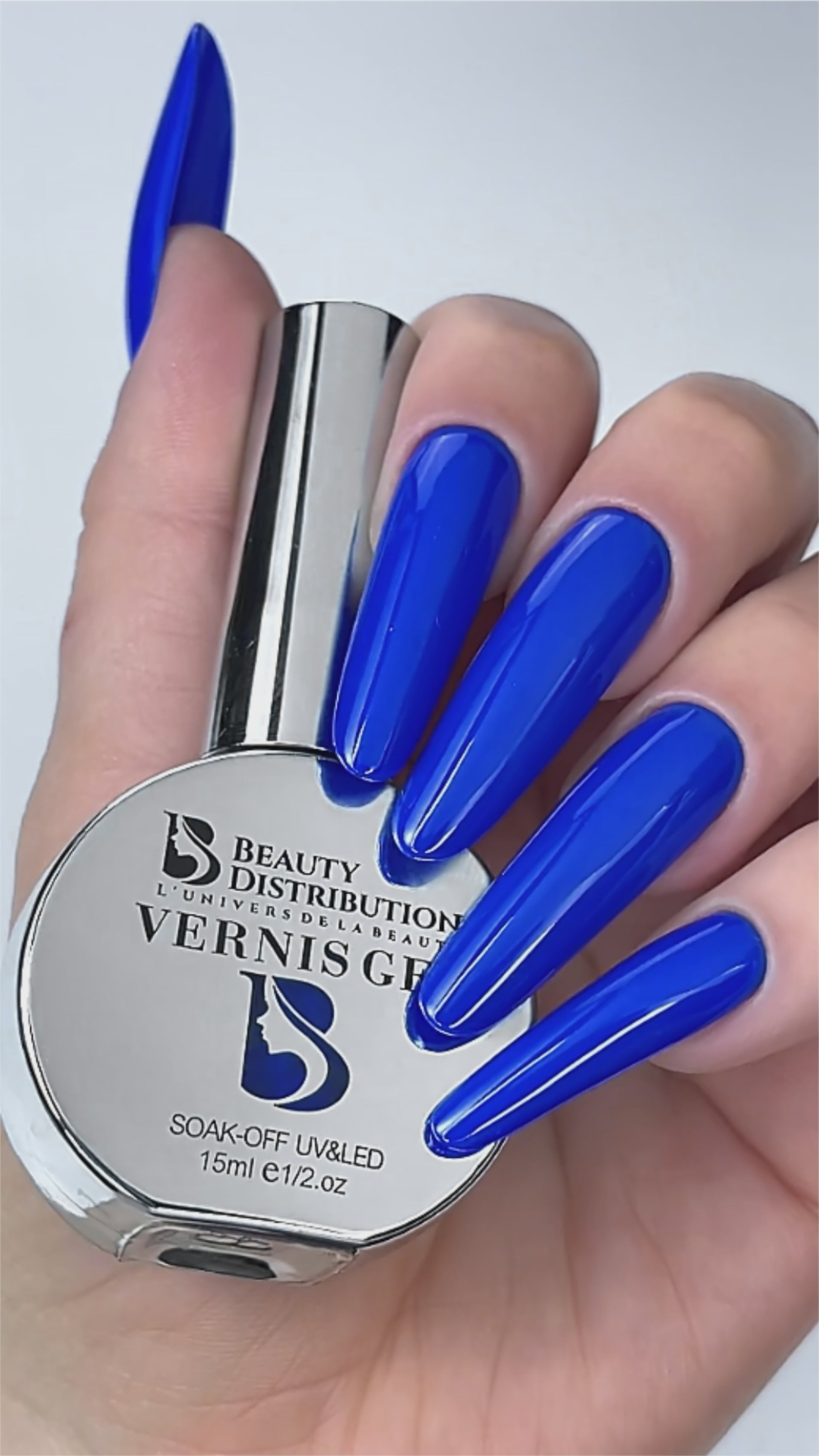 Présentation vidéo — Vernis Semi-Permanent Bleu Roi Électrique A229
