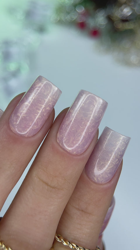 Présentation vidéo — Vernis Semi-Permanent Rose Pêche Reflets Dorés & Duo-Chrome E111