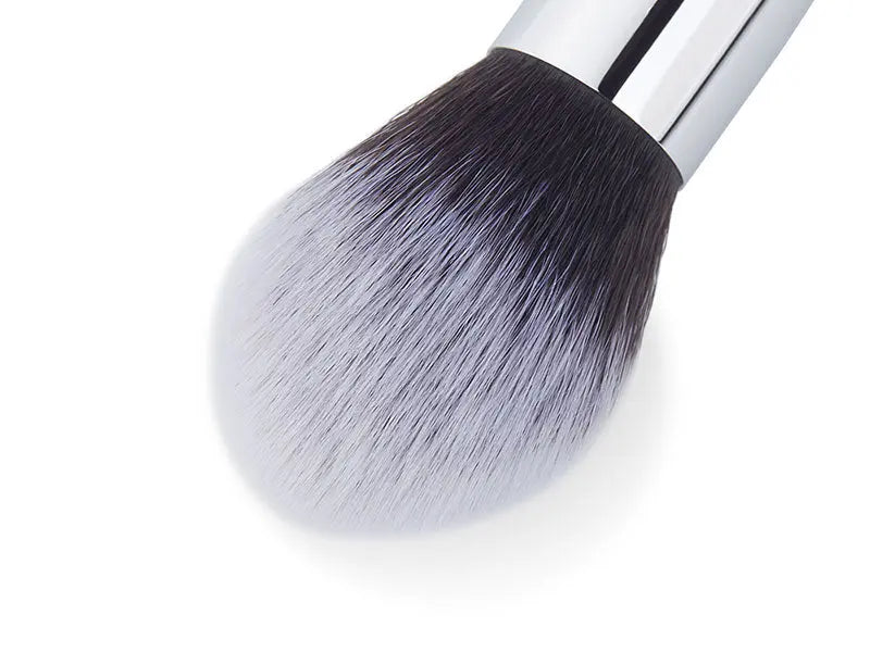 touffe du pinceau jessup CONCEALER-BLEND-079
