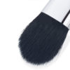 La touffe du pinceau large-fluff-250 de jessup est parfait pour appliquer votre maquillage